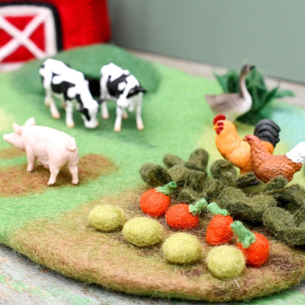 TARA TREASURES FELT PLAYSCAPE MAT SMALL FARM