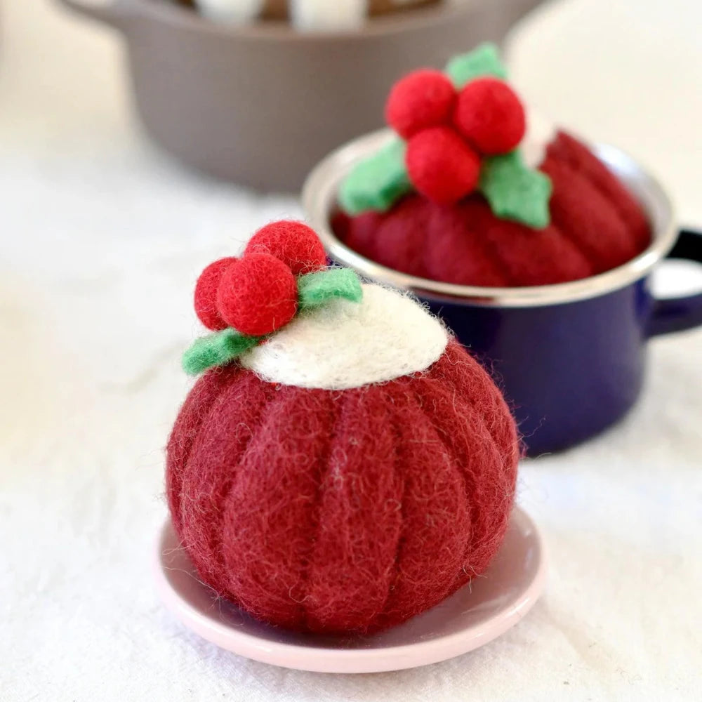 TARA TREASURES FELT CHRISTMAS RED VELVET BUNDT CAKE