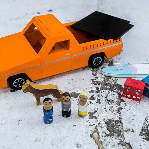 MAKE ME ICONIC TOY UTE