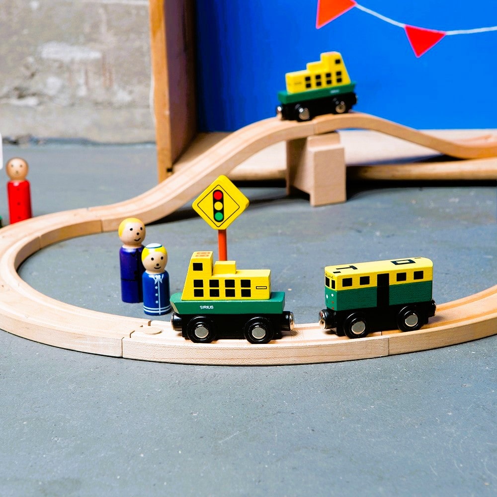 MAKE ME ICONIC TOY MINI MELBOURNE TRAM