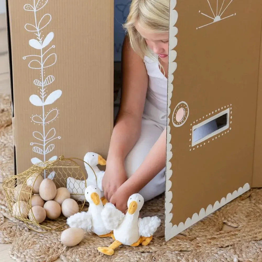 NANA HUCHY SNOWY THE GOOSE RATTLE